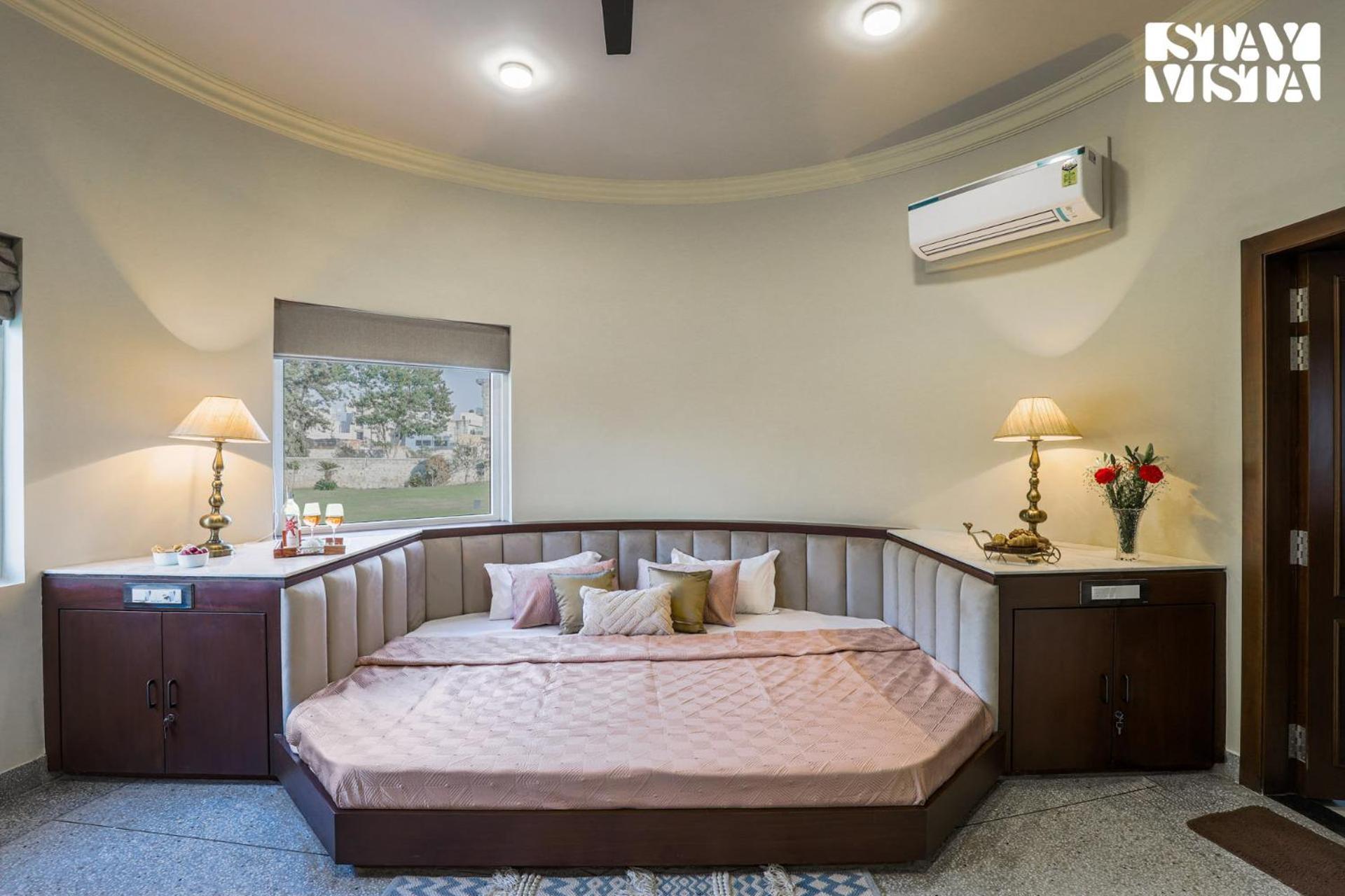 Stayvista'S Mystic Castle With Terrace, Swimming Pool, Lawn With Gazebo Τζαϊπούρ Εξωτερικό φωτογραφία